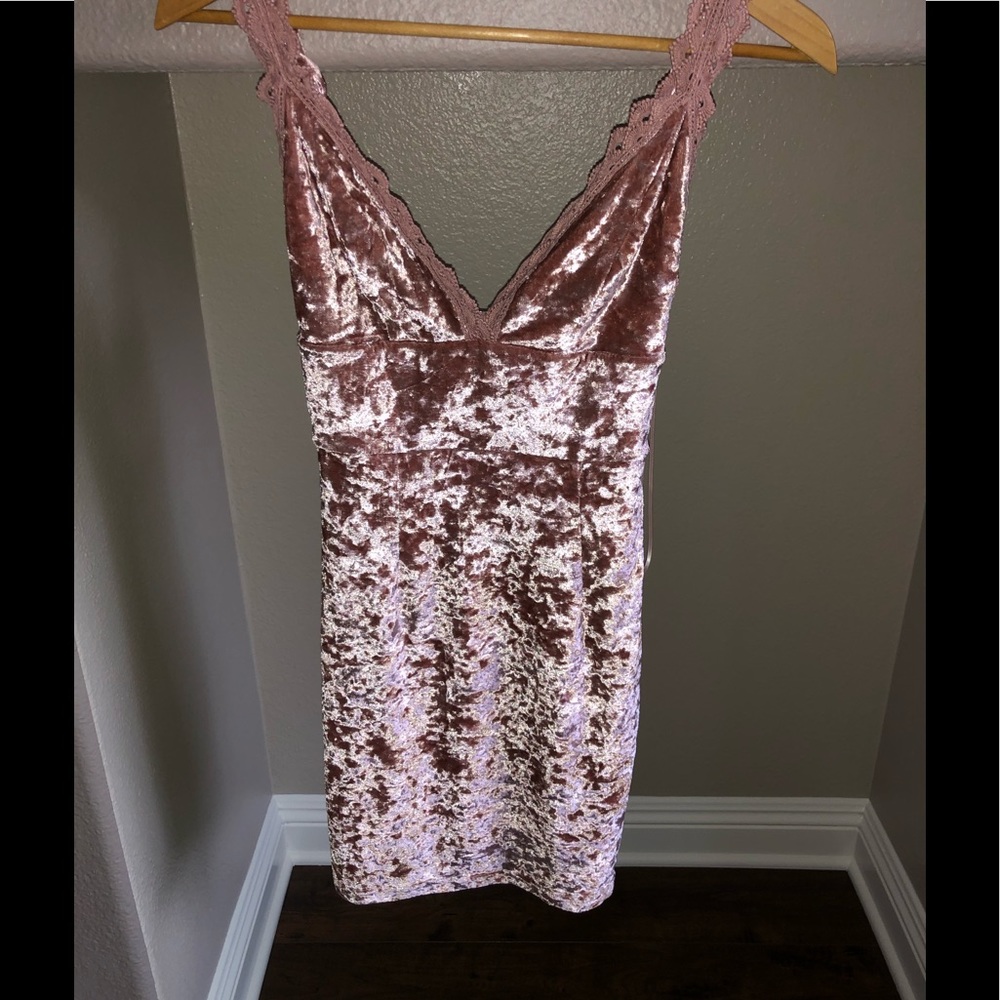 Beautiful crushed velvet dress